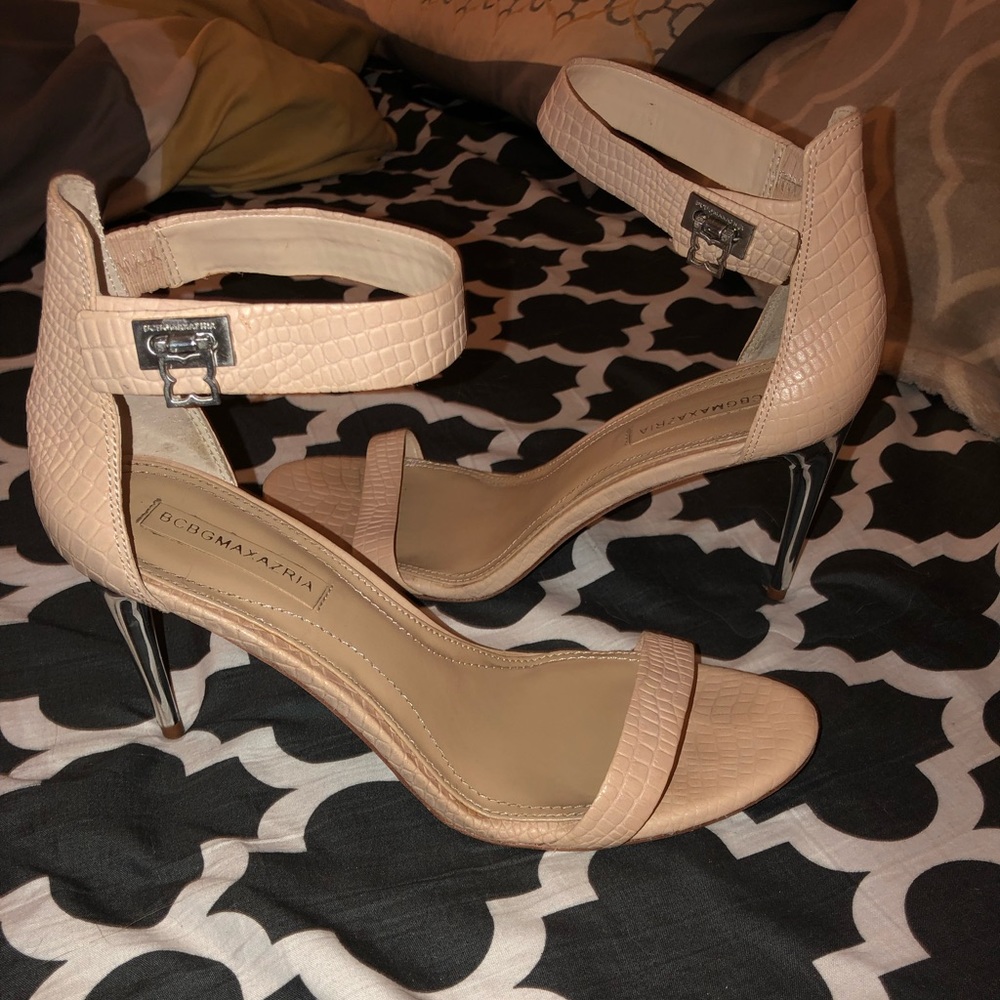 BCBG MaxAzria Nude Alligator and Chrome Heels